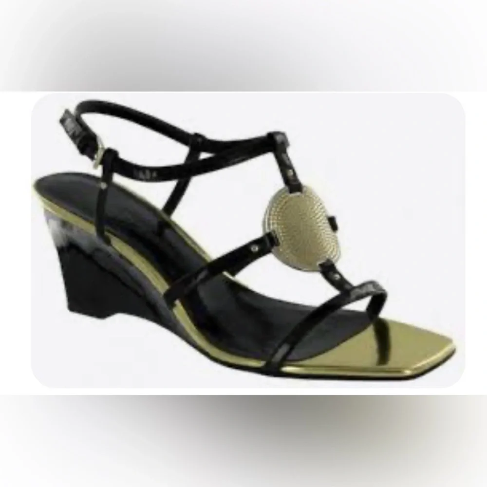 Nickels Wedge Heels 8.5 Black Gold Medallion Patent Leather Ankle Strap Dressy